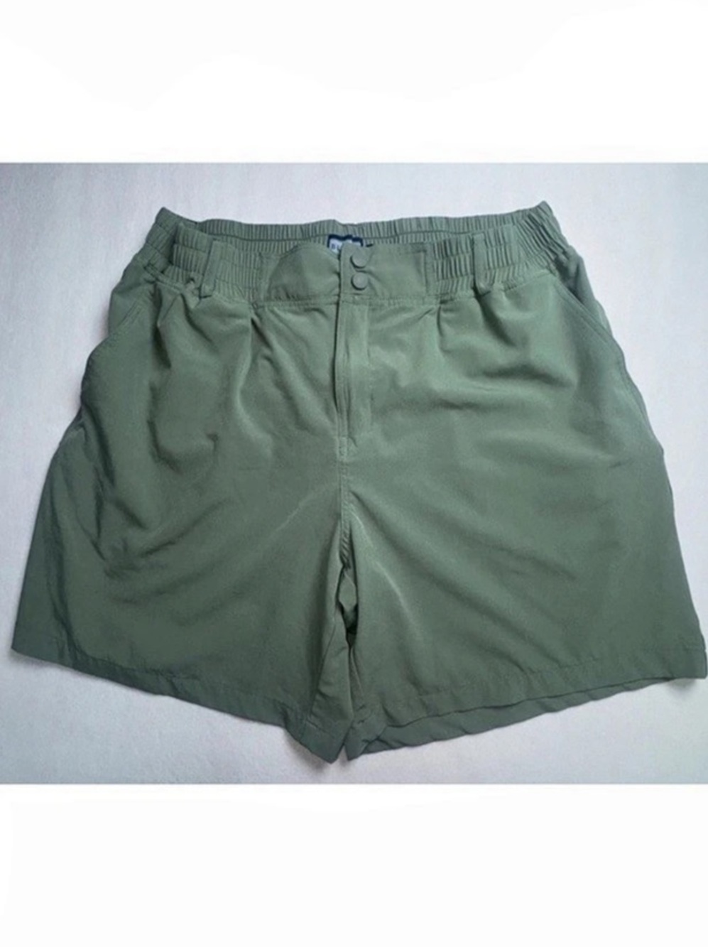BURLEBO Everyday Shorts Mens L Sage Green 7” Performance Stretch Outdoor